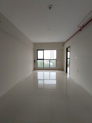 Room in 2 BHK Apartment at Adarsh Nagar CHS Worli, Worli – for Rent