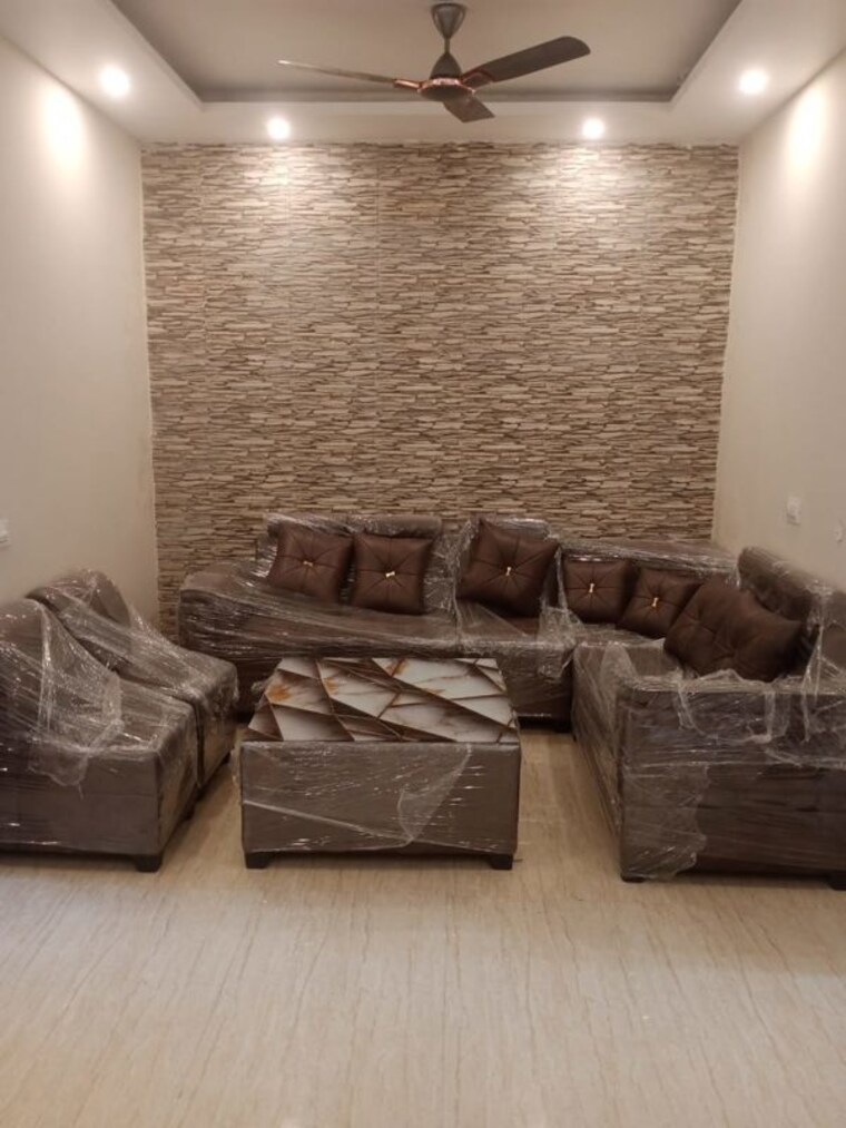 Living Room, aerocity 2 Bedroom 120 Sq.Yd. Apartment In Aerocity Mohali 10571438