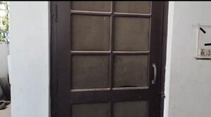 Furnished Amenities in 5 BHK Independent House at Vipul Khand – for Sale