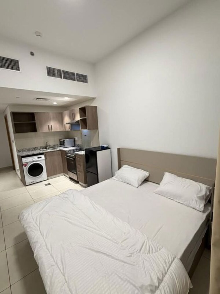 Team Area, dosti-maple  1055 Sq.Ft. Apartment In Balkum Pada Thane 10571547