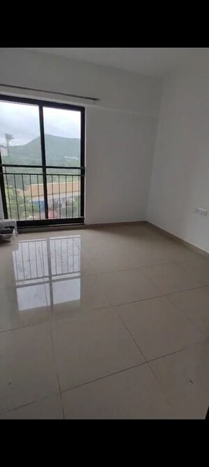 Room in 2 BHK Apartment at Shapoorji Pallonji Joyville Hinjewadi, Hinjewadi – for Rent