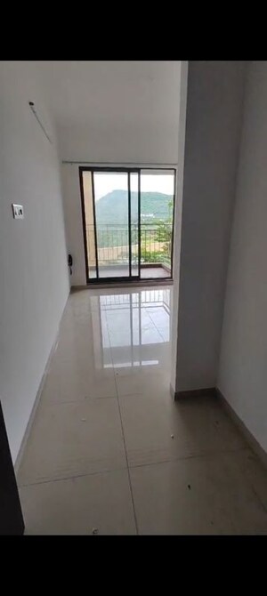 Room in 2 BHK Apartment at Shapoorji Pallonji Joyville Hinjewadi, Hinjewadi – for Rent