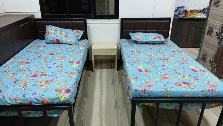 Bedroom, vile parle west Pg For Boys & Girls In Vile Parle West 10571561