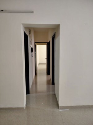 Room in 2 BHK Apartment at Ghatkopar East – for Rent