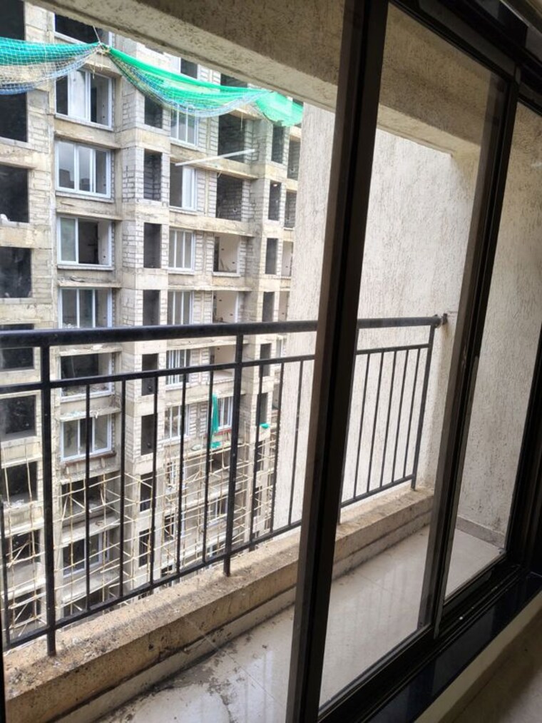 Balcony, ghatkopar east 2 Bedroom 600 Sq.Ft. Apartment In Ghatkopar East Mumbai 10571568
