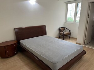 Bedroom in 3 BHK Apartment at DLF Park Place, Sector 54 – for Sale