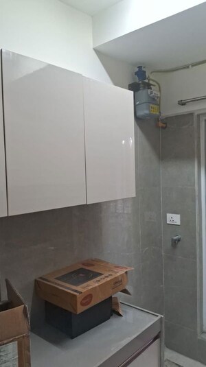 Furnished Amenities in 2 BHK Apartment at Ghatkopar East – for Rent