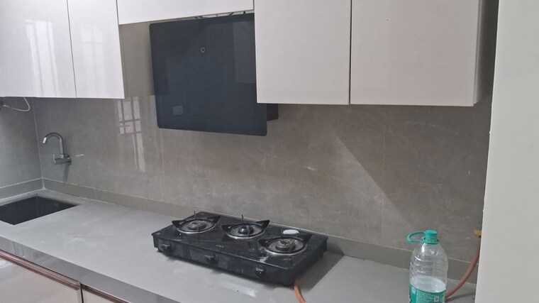 Kitchen, ghatkopar east 2 Bedroom 600 Sq.Ft. Apartment In Ghatkopar East Mumbai 10571573
