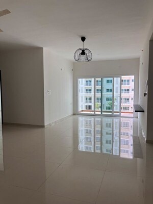 Furnished Amenities in 3 BHK Apartment at L&T Raintree Boulevard, Hebbal – for Rent