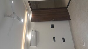 Furnished Amenities in 3 BHK Builder Floor at Unitech South City II, Sector 50 – for Rent
