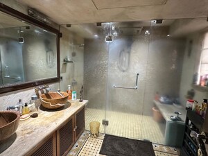Bathroom in 5 BHK Apartment at Raj Classic, Andheri West – for Sale