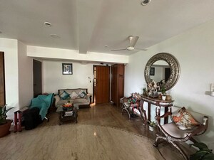 Living Room in 5 BHK Apartment at Raj Classic, Andheri West – for Sale