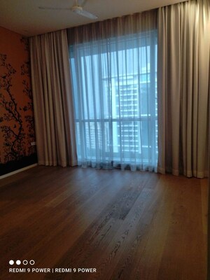 Room in 4 BHK Apartment at Panchshil YooPune, Hadapsar – for Rent
