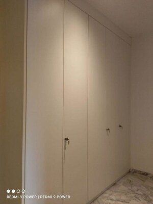 Room in 4 BHK Apartment at Panchshil YooPune, Hadapsar – for Rent
