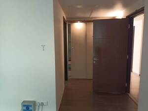 Building Lobby in 5 BHK Villa at Emaar The Palm Springs, Sector 54 – for Rent