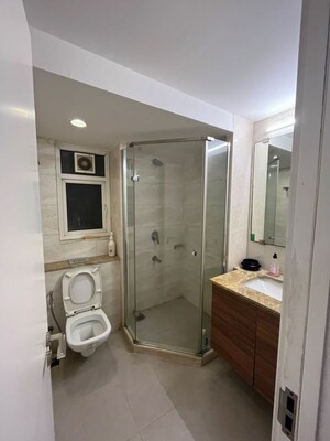 Bathroom in 3.5 BHK Apartment at DLF Park Place, Sector 54 – for Rent