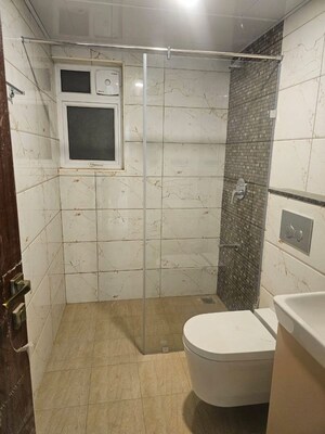 Bathroom in 3 BHK Apartment at Epitome Elan, Jp Nagar Phase 8 – for Rent