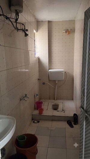 Bathroom in 1 RK Apartment at Bhawani Peth – for Rent