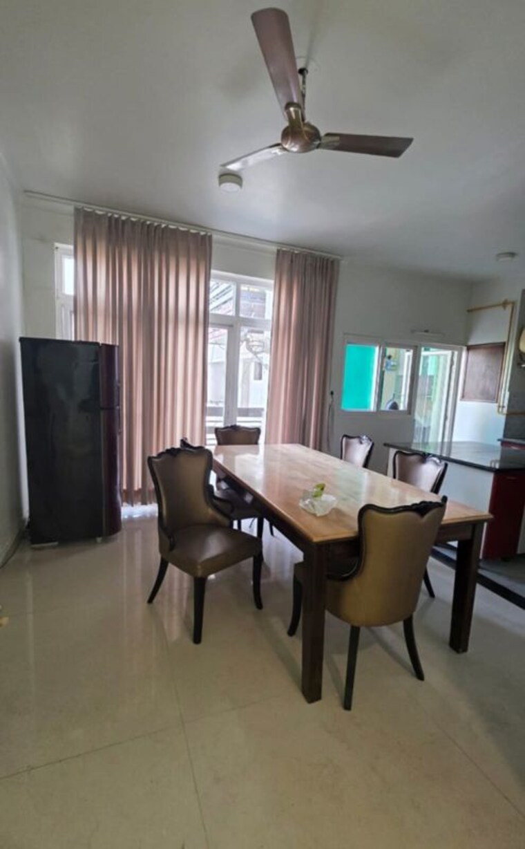 Team Area, one-oak-natura 2 Bedroom 1295 Sq.Ft. Apartment In Sushant Golf City Lucknow 10571659