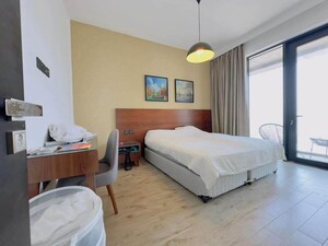 Bedroom in  Apartment at Dosti Willow, Balkum Pada – for Sale