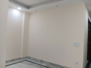 Room in 2 BHK Builder Floor at Malviya Nagar – for Rent