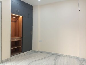 Room in 2 BHK Builder Floor at Malviya Nagar – for Rent