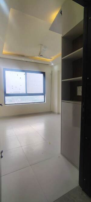 Room in 2 BHK Apartment at One OAK Natura, Sushant Golf City – for Rent