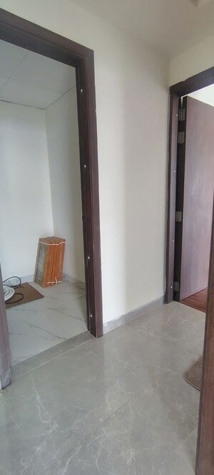 Room in 2 BHK Apartment at One OAK Natura, Sushant Golf City – for Rent