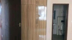 Furnished Amenities in 3 BHK Apartment at Gomti Nagar – for Rent