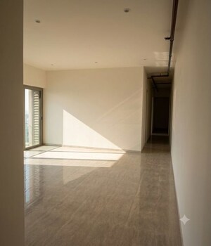Room in 3.5 BHK Apartment at Sheth Auris Serenity Tower 3, Malad West – for Sale