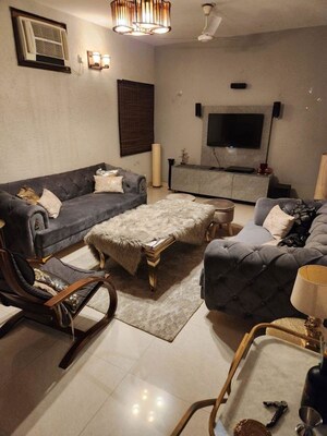 2 BHK Builder Floor For Rent in Greater Kailash
