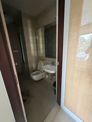 Building Lobby in 4 BHK Apartment at Piramal Mahalaxmi, Mahalaxmi – for Rent