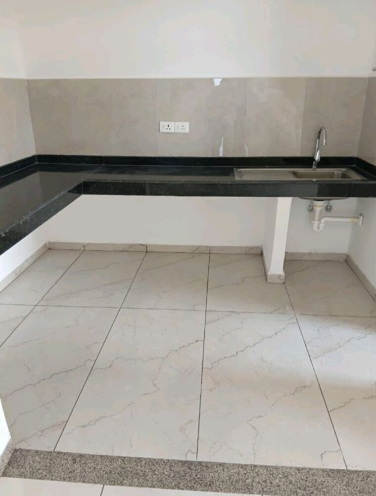 Kitchen, gomti nagar 4 Bedroom 2506 Sq.Ft. Apartment In Gomti Nagar Lucknow 10571711