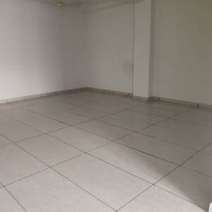 Room in 3 BHK Builder Floor at Sector 9a – for Rent