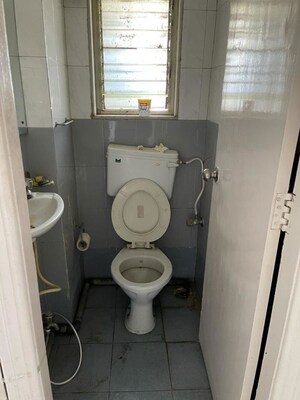 Bathroom in  Pg at Ghatkopar East – for Rent
