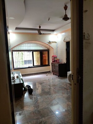 1 BHK Apartment For Rent in Vijay Kesar Apartment, Malad West