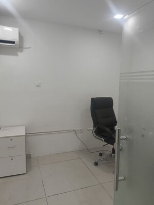Room in  Office Space at Kharar Road – for Rent
