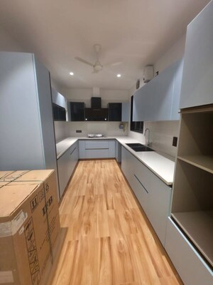 Team Area in 4 BHK Builder Floor at Chittaranjan Park – for Rent