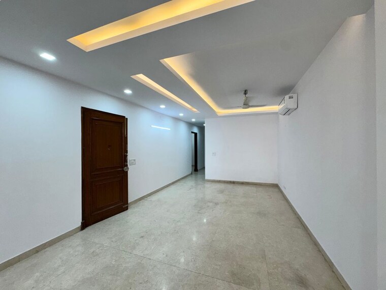 Room, greater kailash i 3 Bedroom 208 Sq.Yd. Builder Floor In Greater Kailash I Delhi 10571858