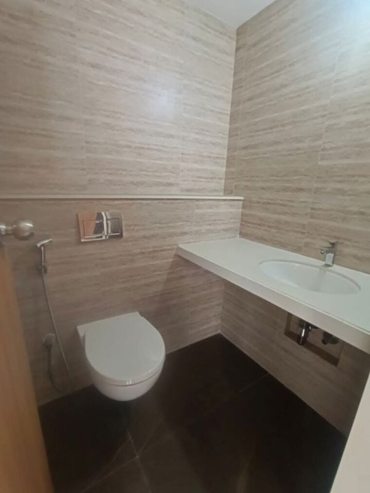 Bathroom, lodha-codename-premier 2.5 Bedroom 759 Sq.Ft. Apartment In Dombivli East Thane 10233154