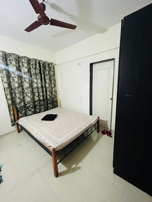 2 BHK Apartment For Rent in Runwal The Central Park, Chinchwad