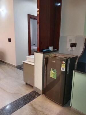  2 BHK Builder Floor at Sector 18 – for Rent