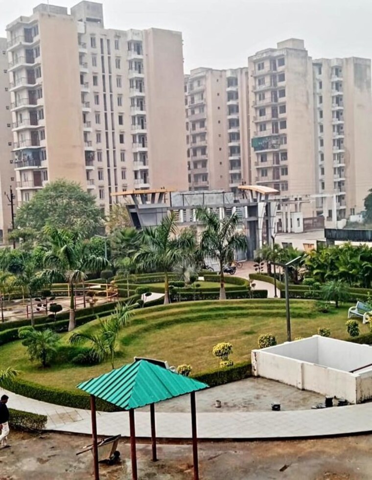 Exterior View, ratan khand 3.5 Bedroom 1905 Sq.Ft. Apartment In Ratan Khand Lucknow 10571882