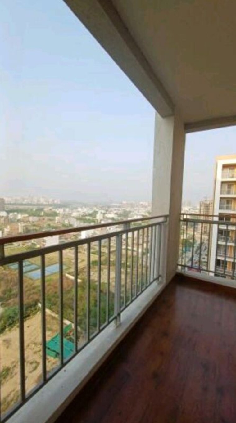 Balcony, gomti nagar 3 Bedroom 1800 Sq.Ft. Apartment In Gomti Nagar Lucknow 10571898