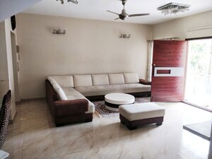 Living Room in 5 BHK Independent House at Benson Town – for Sale