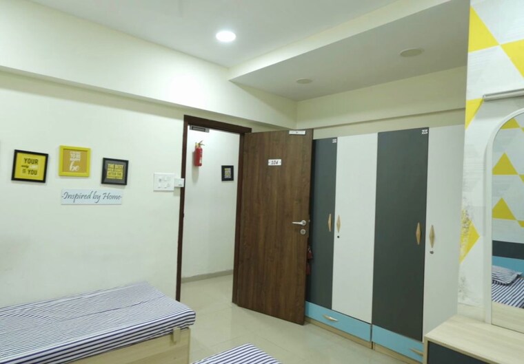 undefined, vatika-sudarsan 2 Bedroom 750 Sq.Ft. Apartment In Vile Parle West Mumbai 10571908