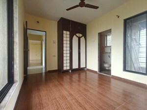 Room in 3 BHK Apartment at Nilkanth Dhara CHS Kamothe, Kamothe Sector 21 – for Rent