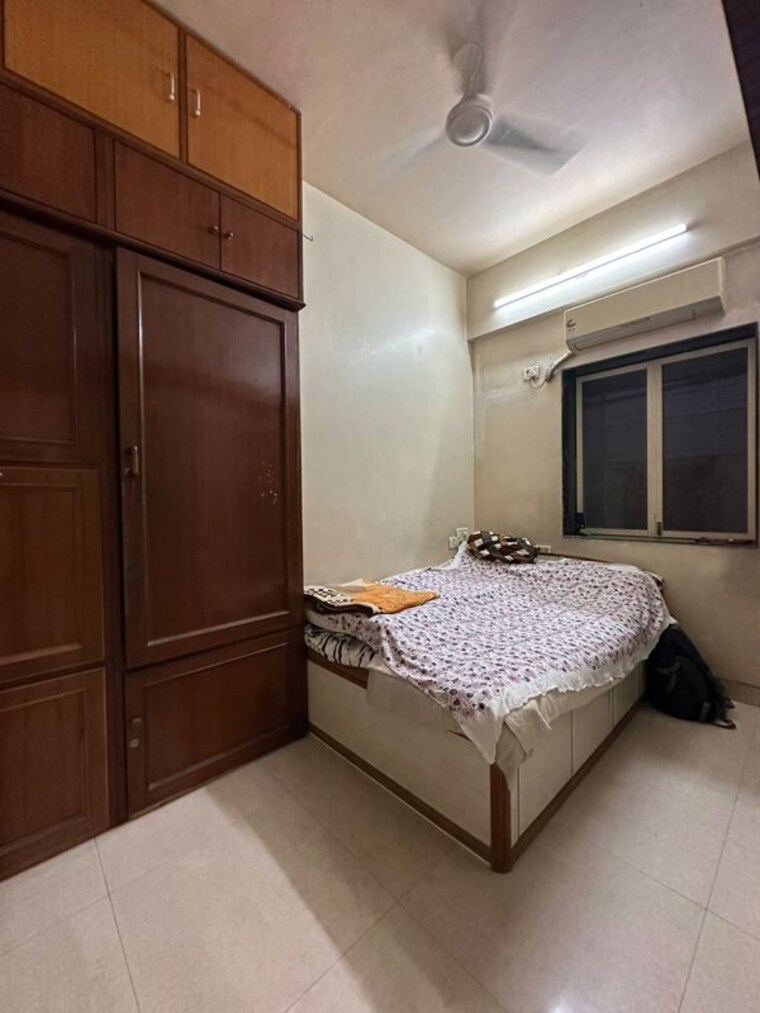Bedroom, vileparle-prarthana-chs 1 Bedroom 450 Sq.Ft. Apartment In Vile Parle East Mumbai 10571922