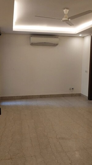 Room in 2 BHK Builder Floor at Mehrauli – for Sale