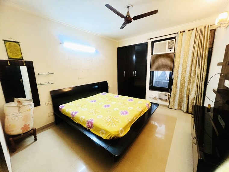 Bedroom, vip road 3 Bedroom 1650 Sq.Ft. Apartment In Vip Road Zirakpur 10571943